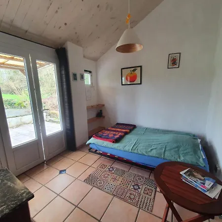 La Vicomterie Apartment *